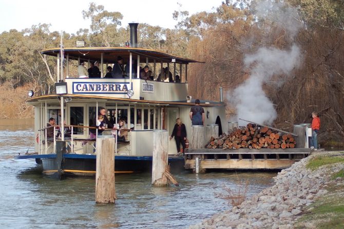 Discovery Parks Echuca - Paddlesteamers SS Canberra