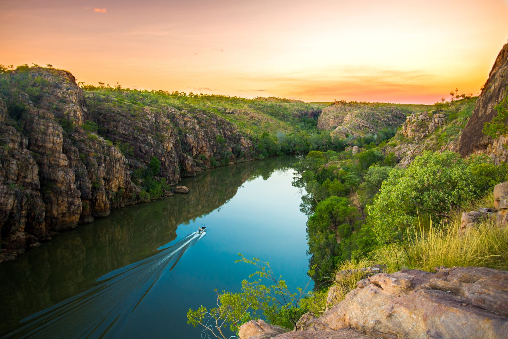 Reasons to visit the northern territory top end katherine gorge sunset tourism nt