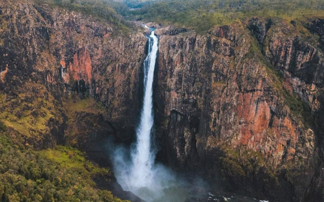 Australias most amazing waterfalls wallama qld