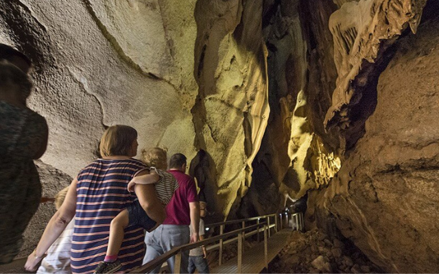 Things to do in nitmiluk national park limestone caves