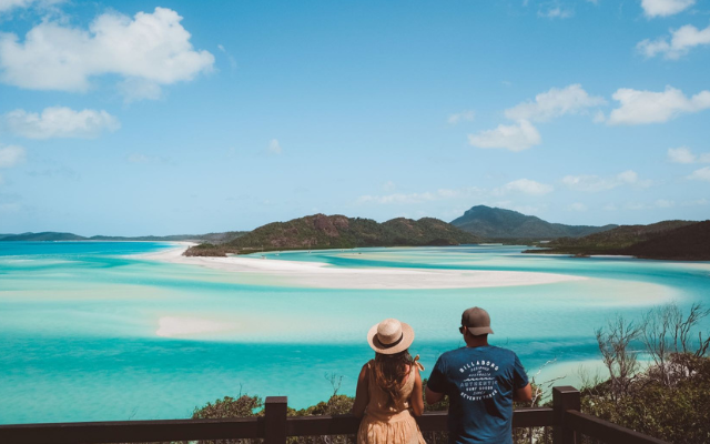Rediscover queensland road trips whitehaven beach