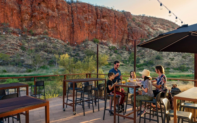 5 things to see and do australia red centre glen helen deck family