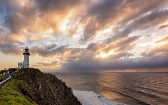 Australias best road trips byron bay lighthouse