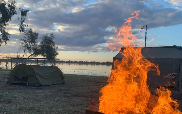 Best holiday park campfires in australia.discovery parks lake bonney
