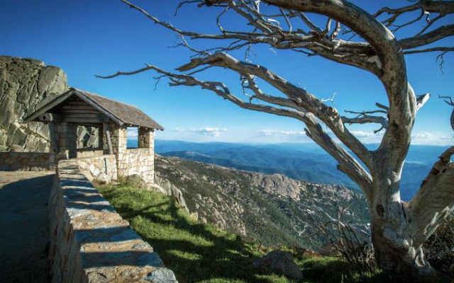 16 things to do in the victorian alps this winter mt buffalo horn